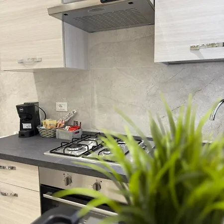 Ines Apartamento Giardini-Naxos
